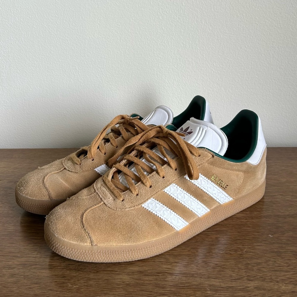 Men’s Adidas Gazelle | golden tan brown suede